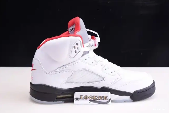 HYPE Retro Fire 5 Red (2020) Tongue Silver Air DA1911-102 Jordan 0412